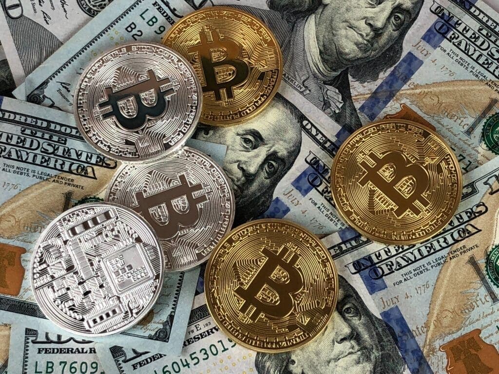 Blockchain: Possível utilização em relações de comércio internacional