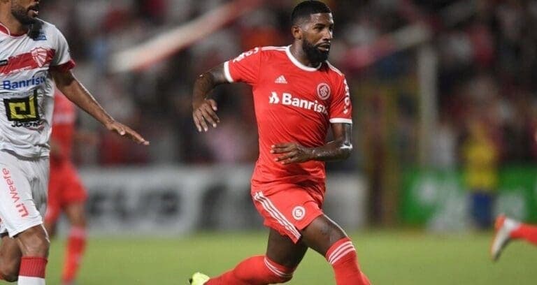 Rodinei vai pro jogo! Torcedor doa R$ 1 milhão para Internacional