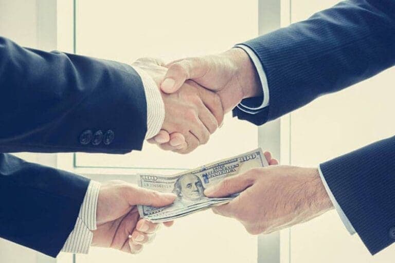 O que caracteriza o financiamento ao terrorismo?