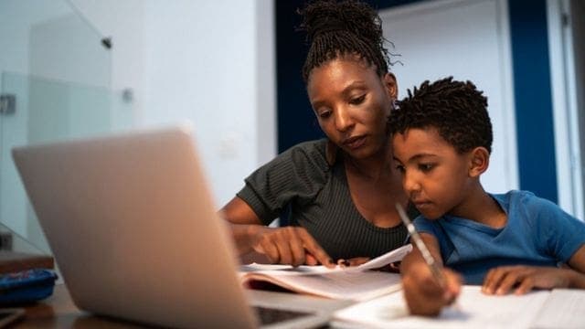 O ensino durante a pandemia: a família e o estado no cumprimento do dever
