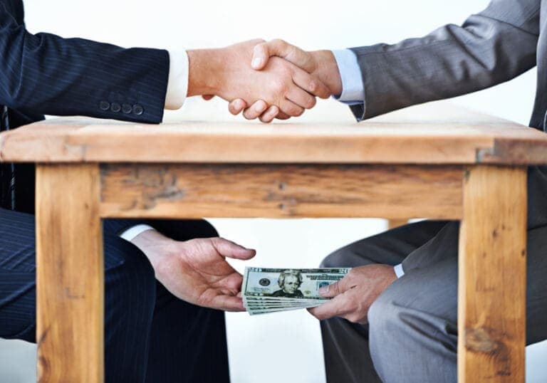 Corrupção: novo velho problema