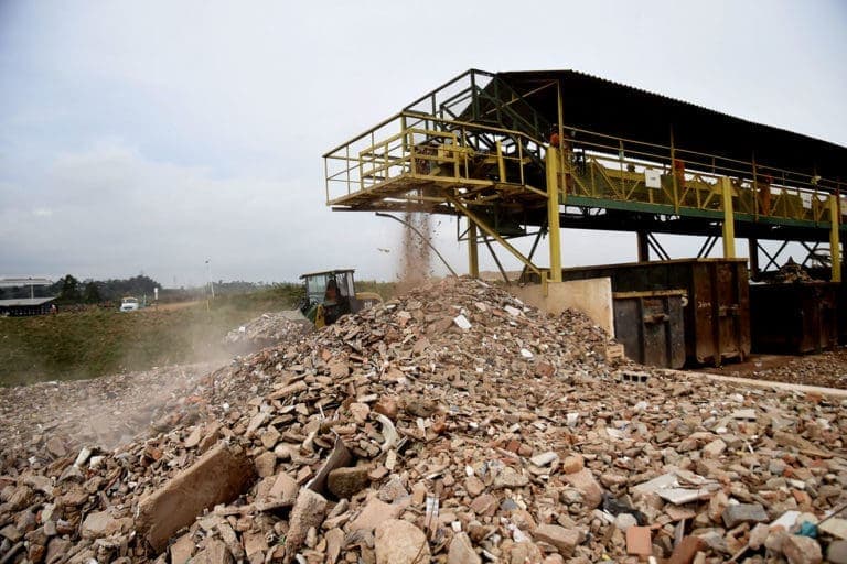 Resíduos na construção civil